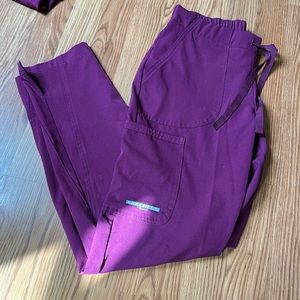 XS/XSP sketchers by barco scrub set